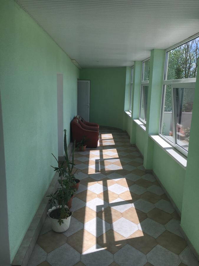 Constancia Hotel Kamianets-Podilskyi Exterior photo